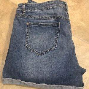Lauren Conrad Jean Shorts!